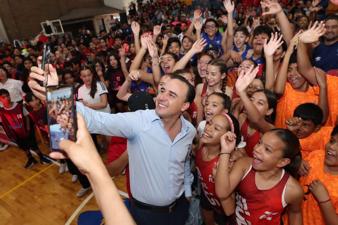 ARRANCA MANOLO OLIMPIADA ESTATAL DEL DEPORTE ESCOLAR 2024