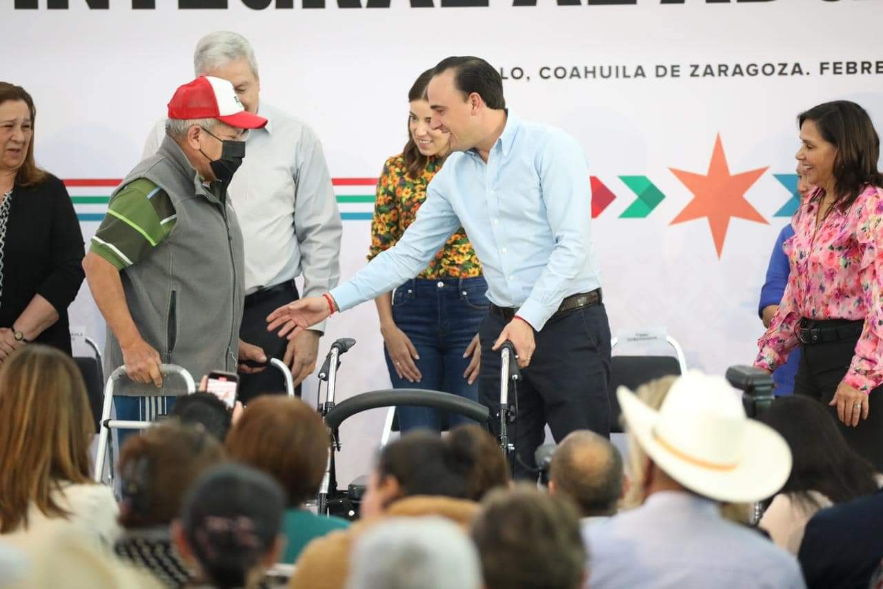 BRINDA GOBIERNO DE COAHUILA ATENCIÓN INTEGRAL A LOS ADULTOS MAYORES