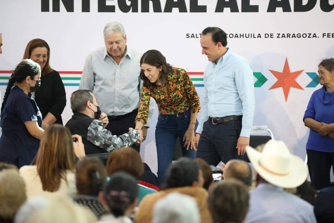 BRINDA GOBIERNO DE COAHUILA ATENCIÓN INTEGRAL A LOS ADULTOS MAYORES