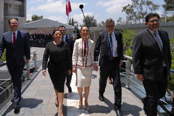 CLAUDIA SHEINBAUM RECIBE CONSTANCIA COMO PRESIDENTA ELECTA DE MÉXICO POR PARTE DEL TRIBUNAL ELECTORAL