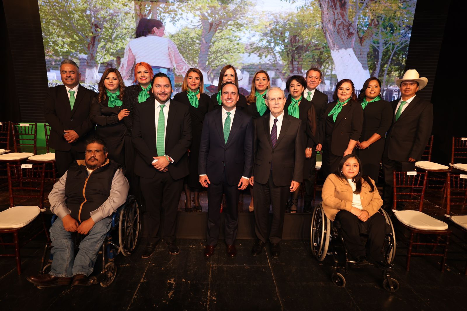 HISTÓRICA TOMA DE PROTESTA EN LA REGIÓN CENTRO-DESIERTO DE COAHUILA