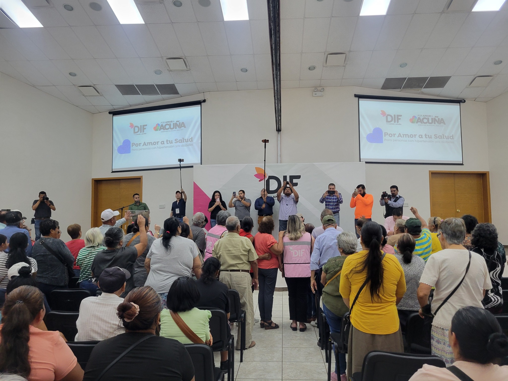 Beneficia el DIF Municipal Acuña a familias vulnerables