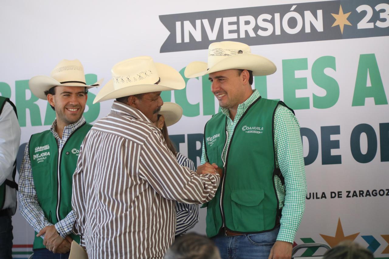 COAHUILA AVANZA CON OBRAS SOCIALES A PASOS DE GIGANTE: MANOLO