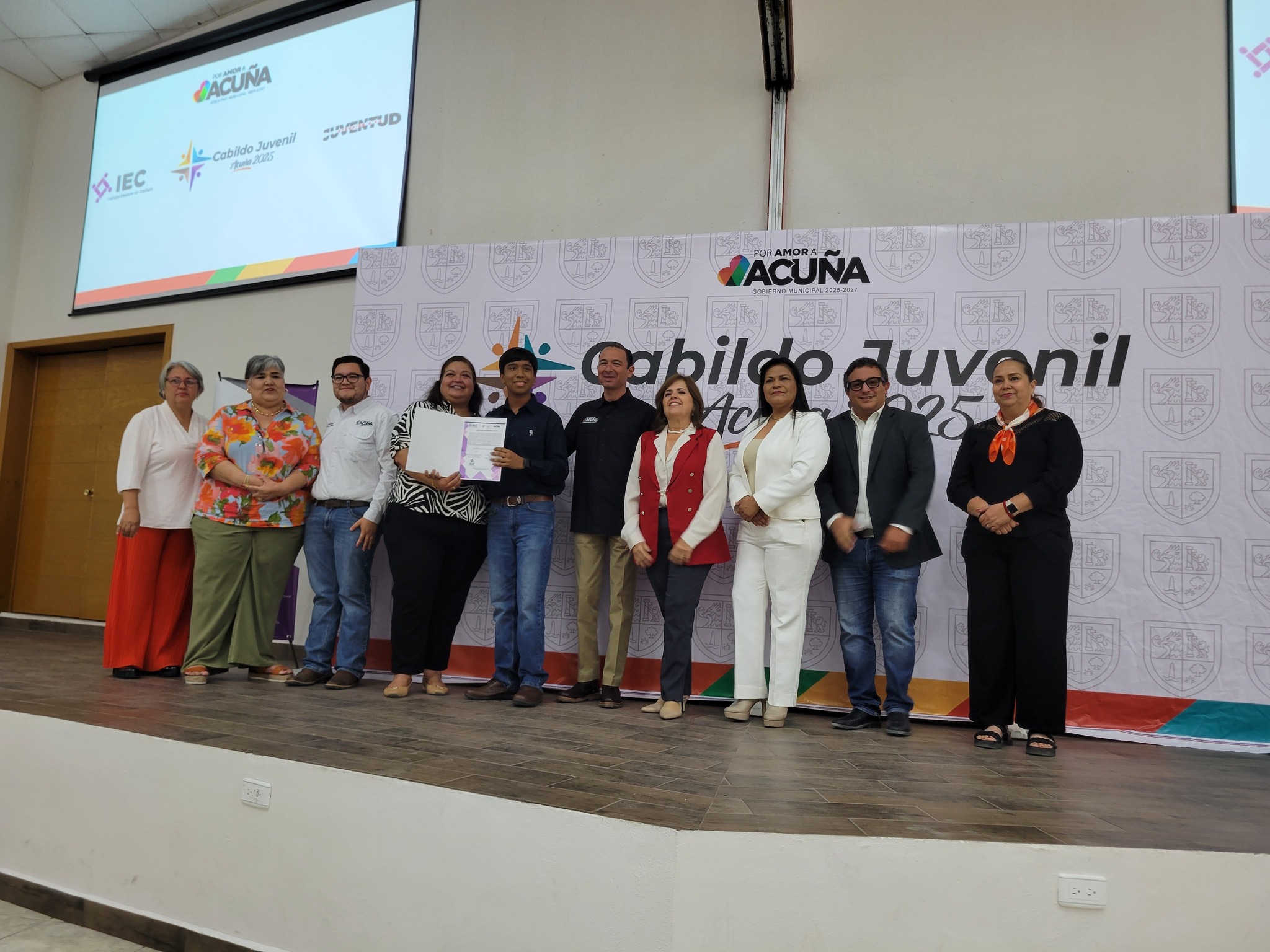 Con la asesoría y participación del IEC eligen al cabildo juvenil en Acuña