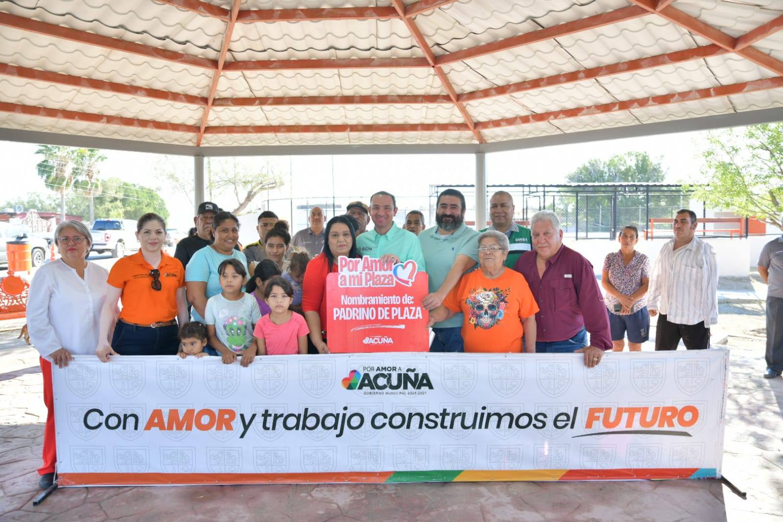 EMILIO DE HOYOS CIERRA EL AÑO CON FUERZA: LA RIBERA SE SUMA A LA RENOVACIÓN TOTAL DE PLAZAS
