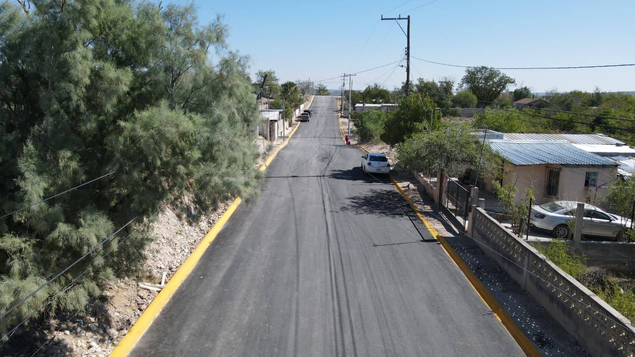 EMILIO DE HOYOS ENTREGA NUEVA OBRA EN COLONIA PORVENIR Y 28 DE JUNIO