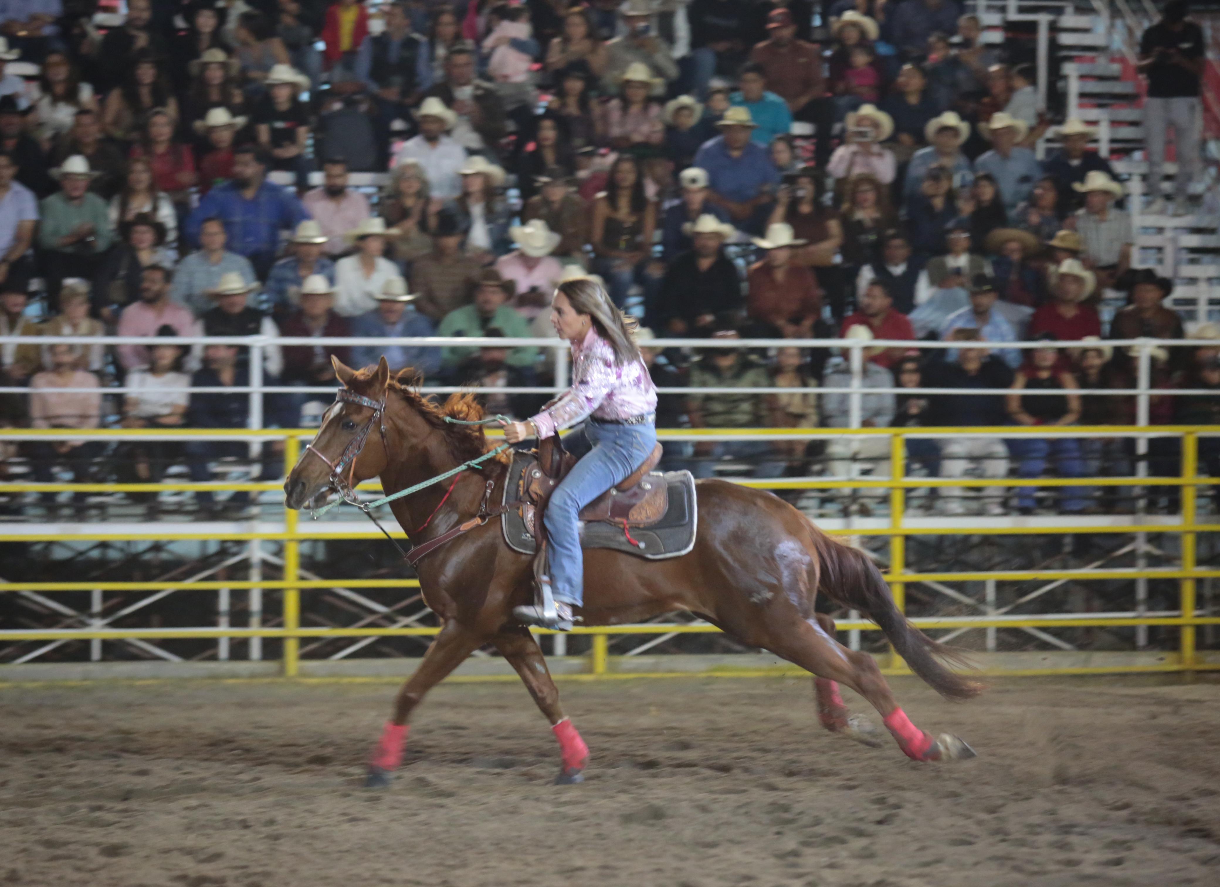 ESPECTACULAR INICIO DEL RODEO SALTILLO 2025