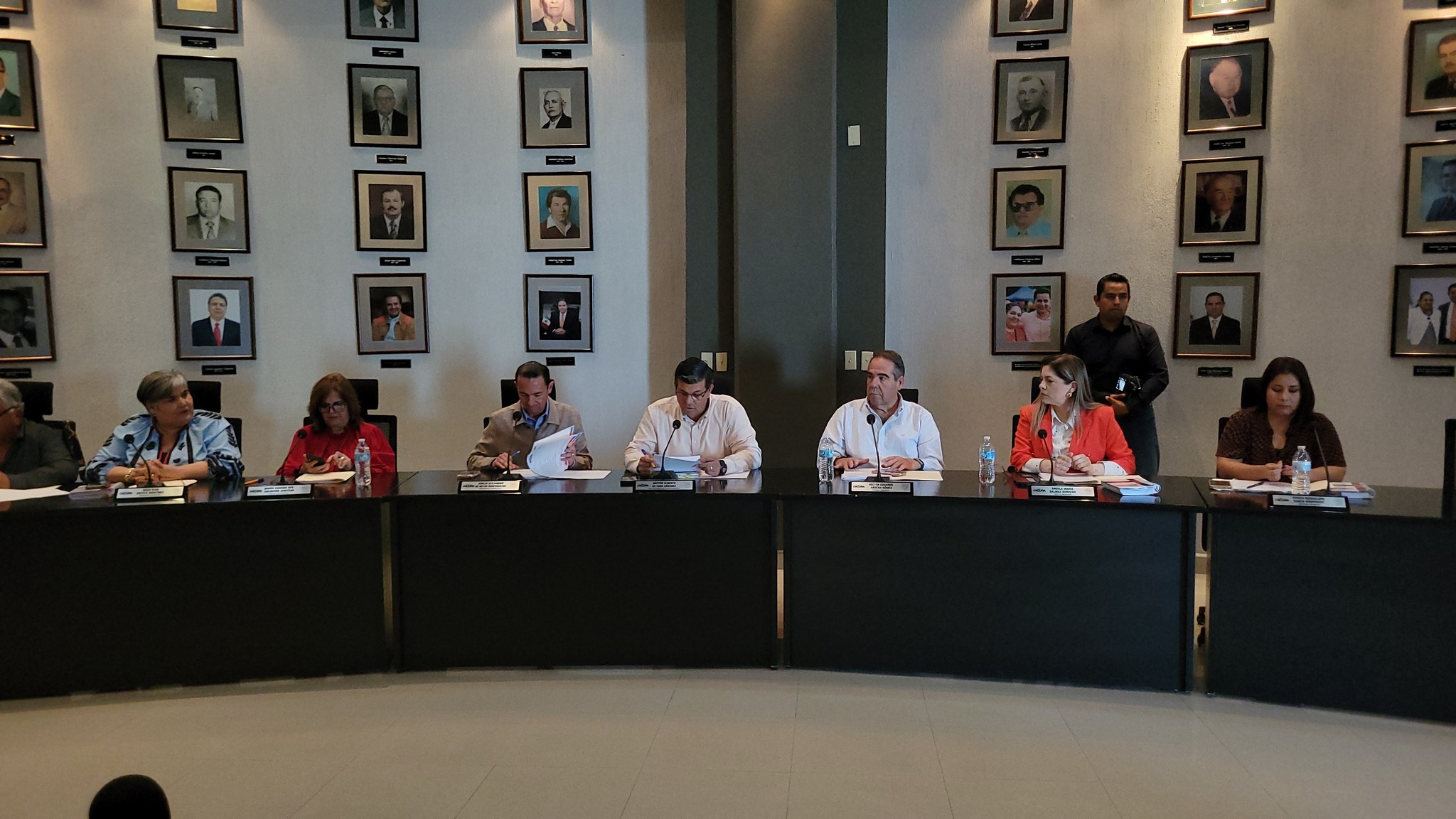 Click para regresar a la noticia Preside el alcalde Lic. Emilio De Hoyos segunda Sesión Ordinaria de Cabildo del mes de octubre 2025