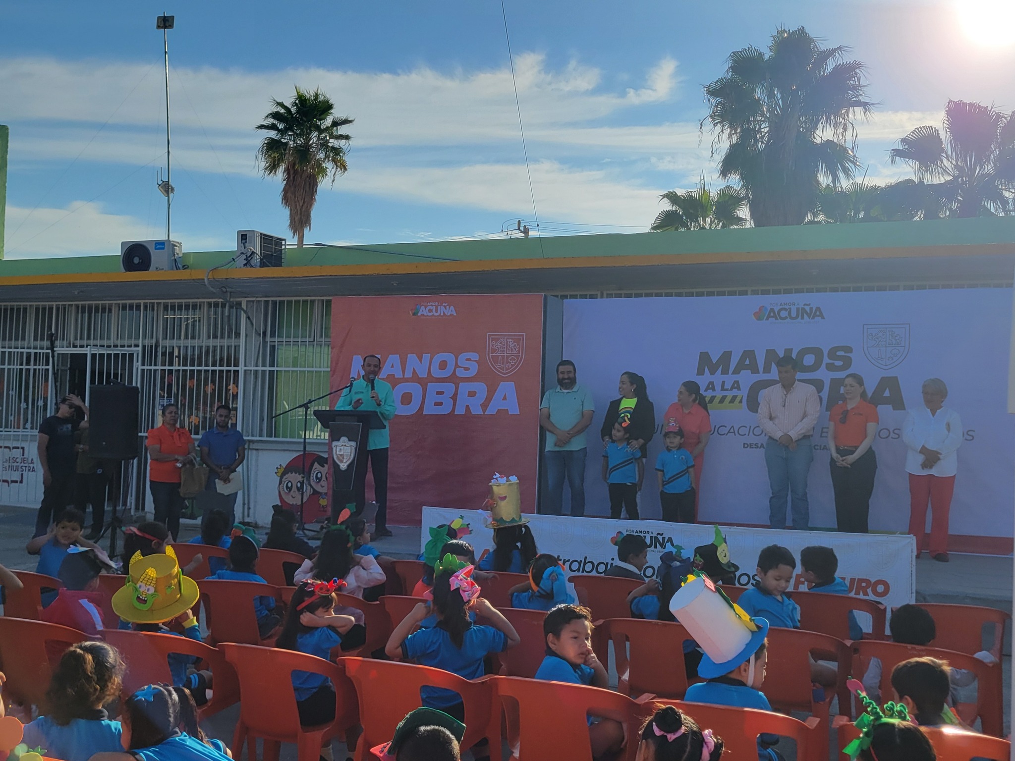 Presidencia Municipal de Acuña sigue realizando obras en escuelas