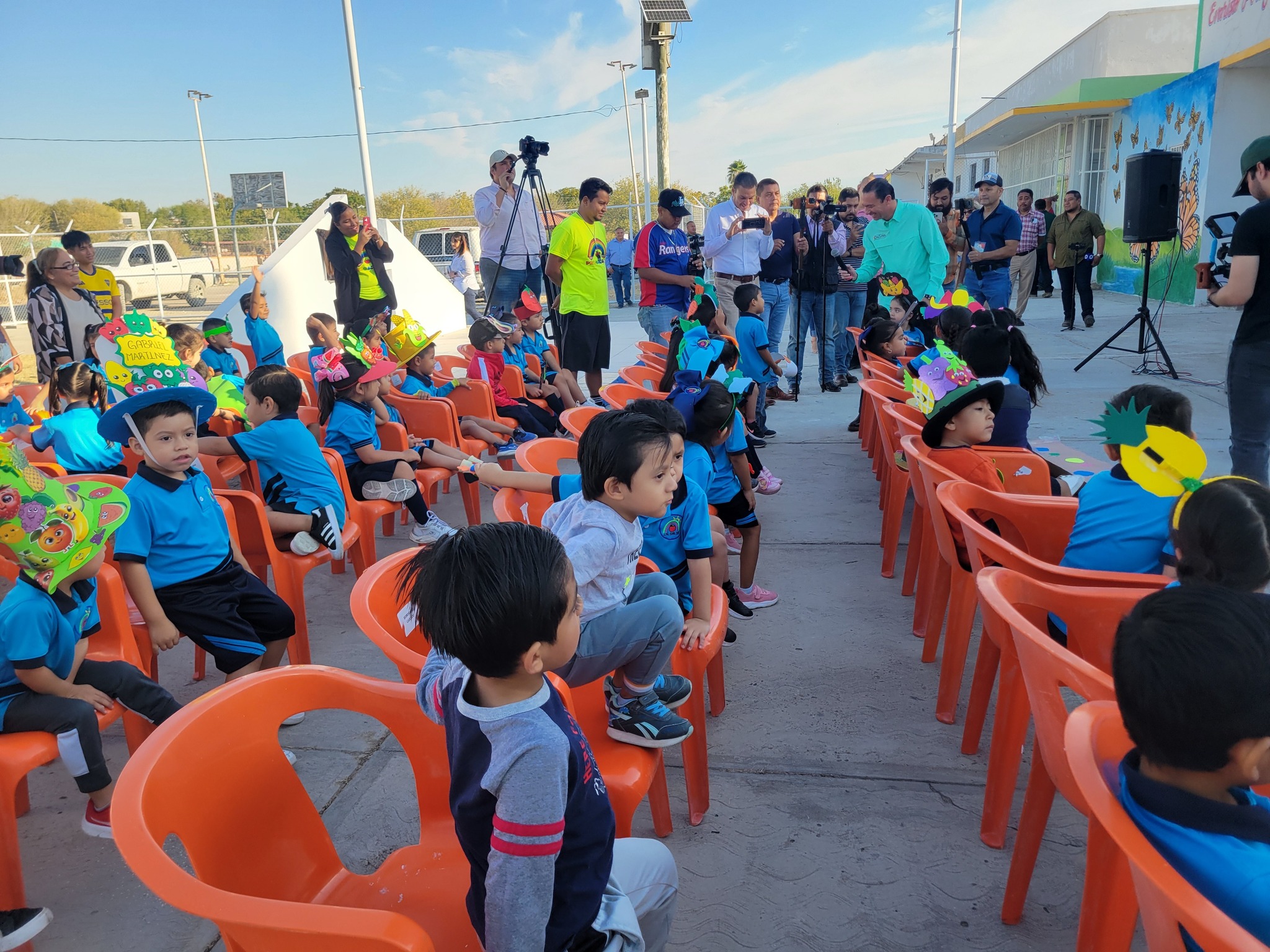 Presidencia Municipal de Acuña sigue realizando obras en escuelas