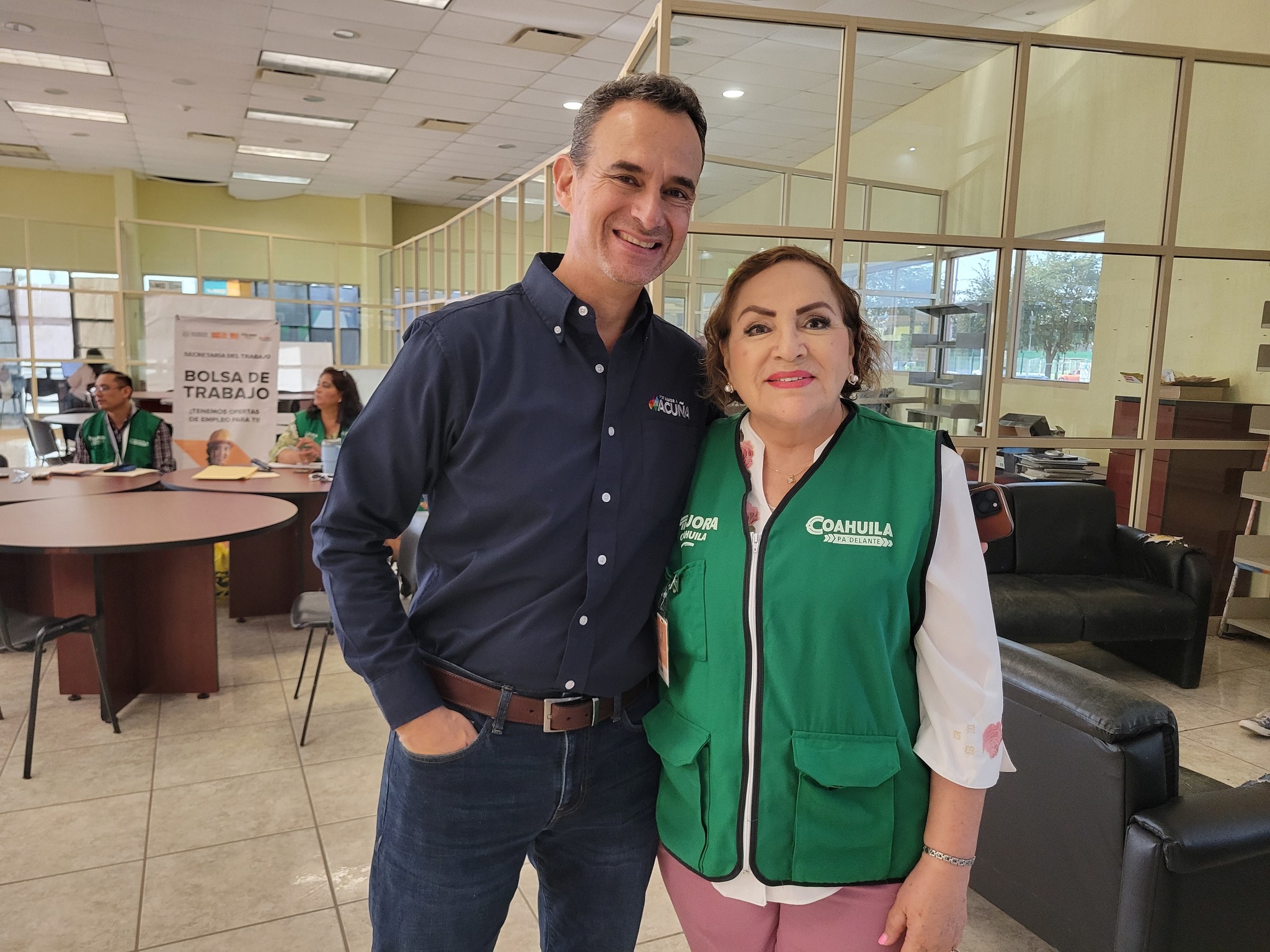 Responde el gobernador Manolo Jiménez Salinas a situación de desempleo masivo en Acuña