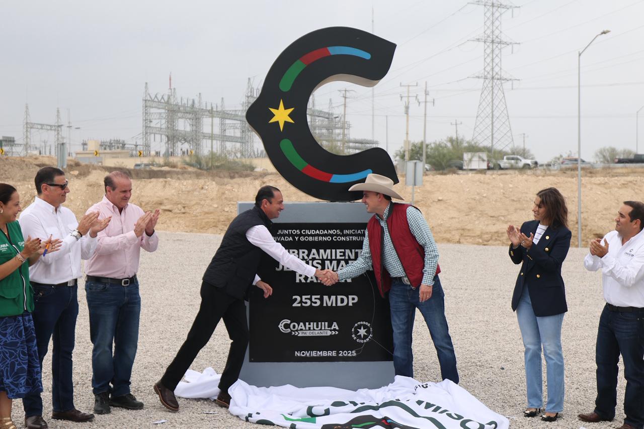 CONSTRUYENDO EN EQUIPO ENTREGAMOS LAS GRANDES OBRAS EN COAHUILA: MANOLO