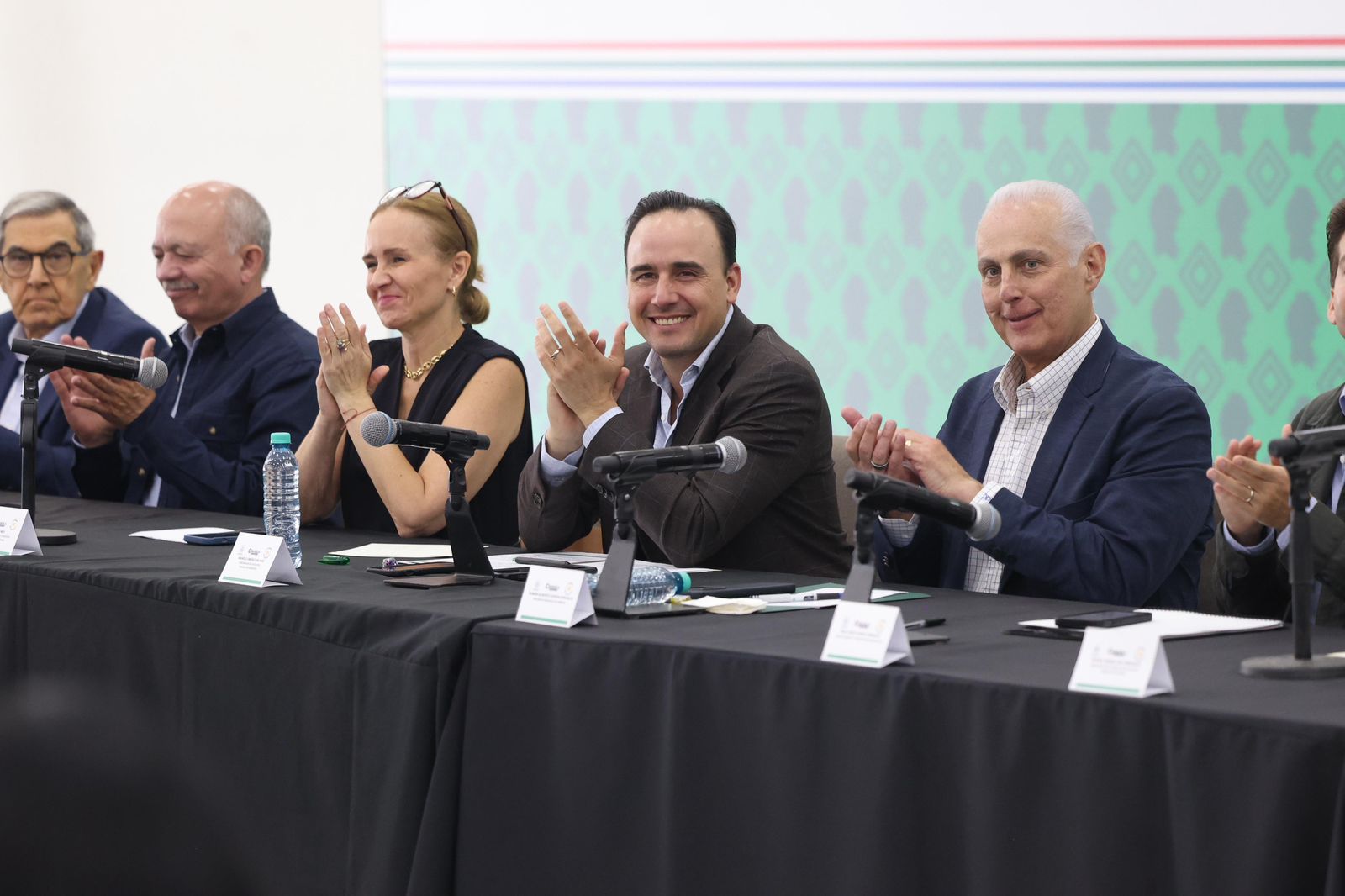 EN EQUIPO CON EL IMCO FORTALECEMOS LOS INDICADORES ECONÓMICOS DE COAHUILA: MANOLO