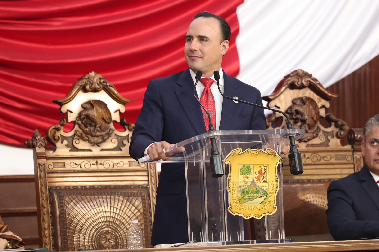 ENTREGA GOBERNADOR INFORME AL CONGRESO