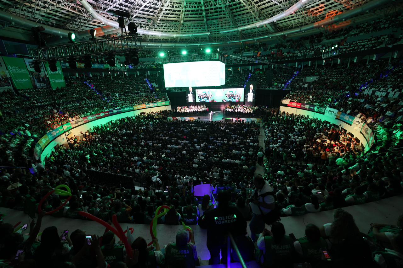 ESTAMOS CONSTRUYENDO EN EQUIPO UN MEJOR COAHUILA: MANOLO