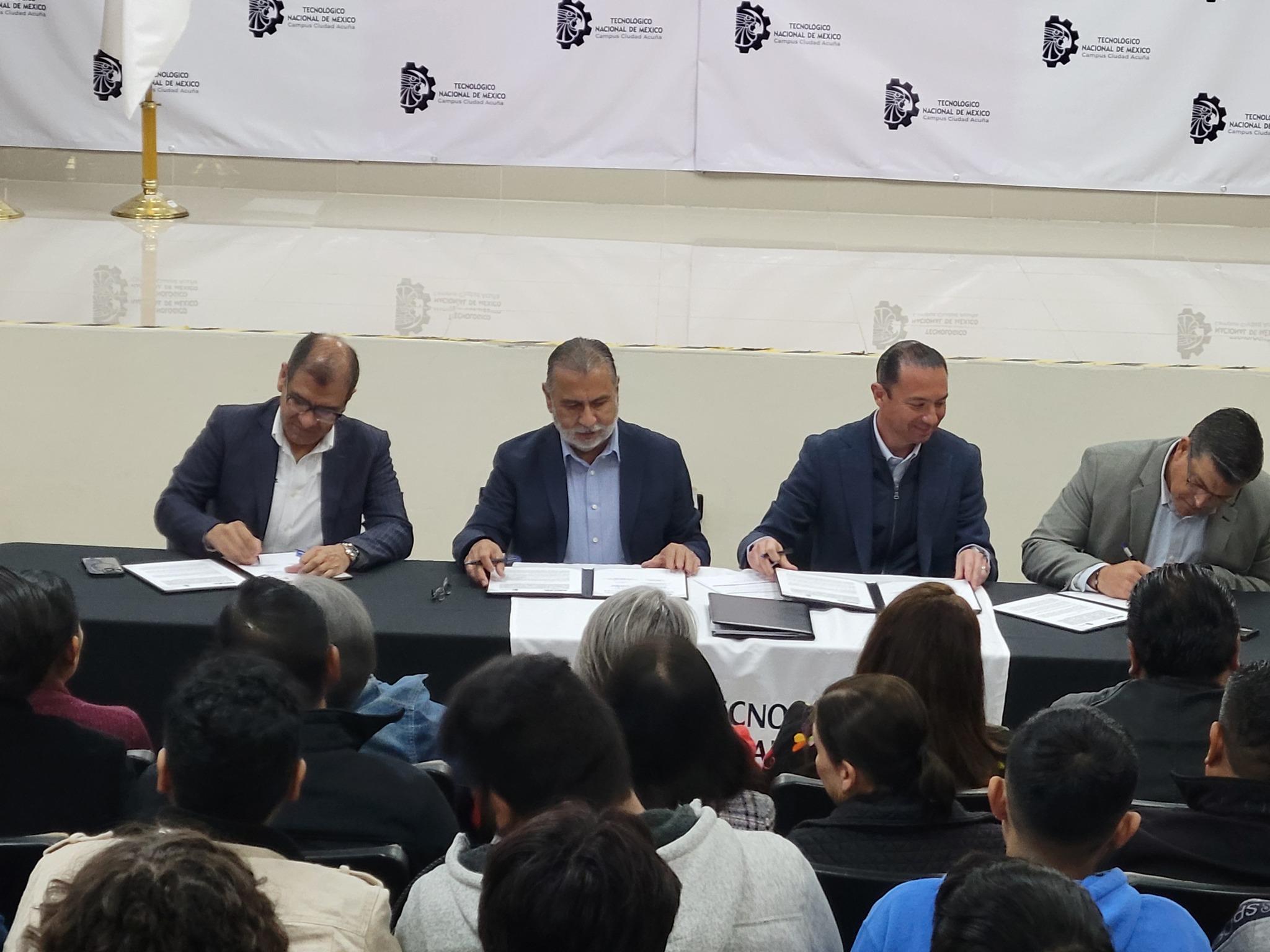 Firman convenio de colaboración Presidencia Municipal de Acuña y El ITN Campus Ciudad Acuña