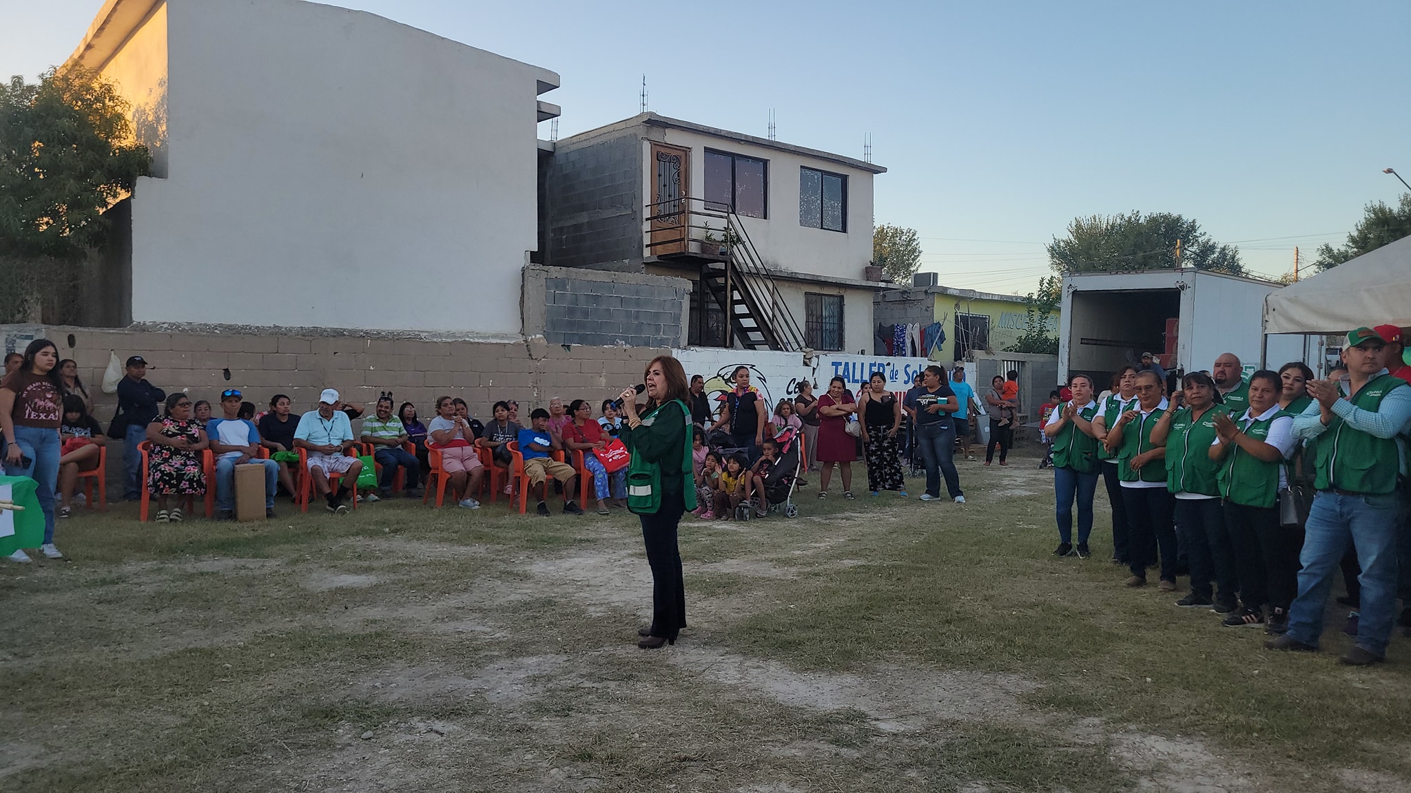 Llega Mercadito Mejora a fraccionamiento Cedros