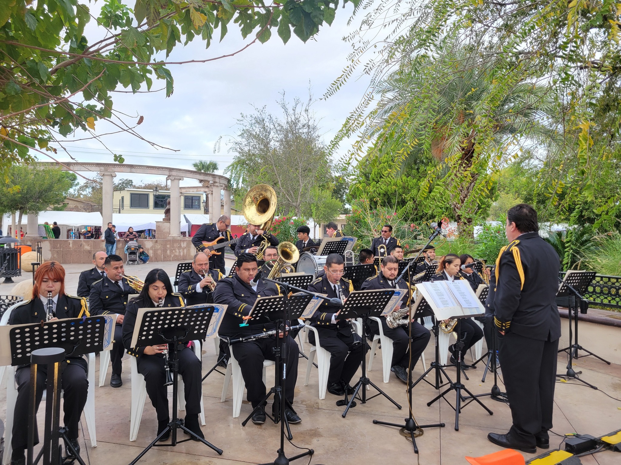 Preside Emilio de Hoyos ceremonia cívica conmemorativa del CXV Aniversario del inicio de la Revolución mexicana