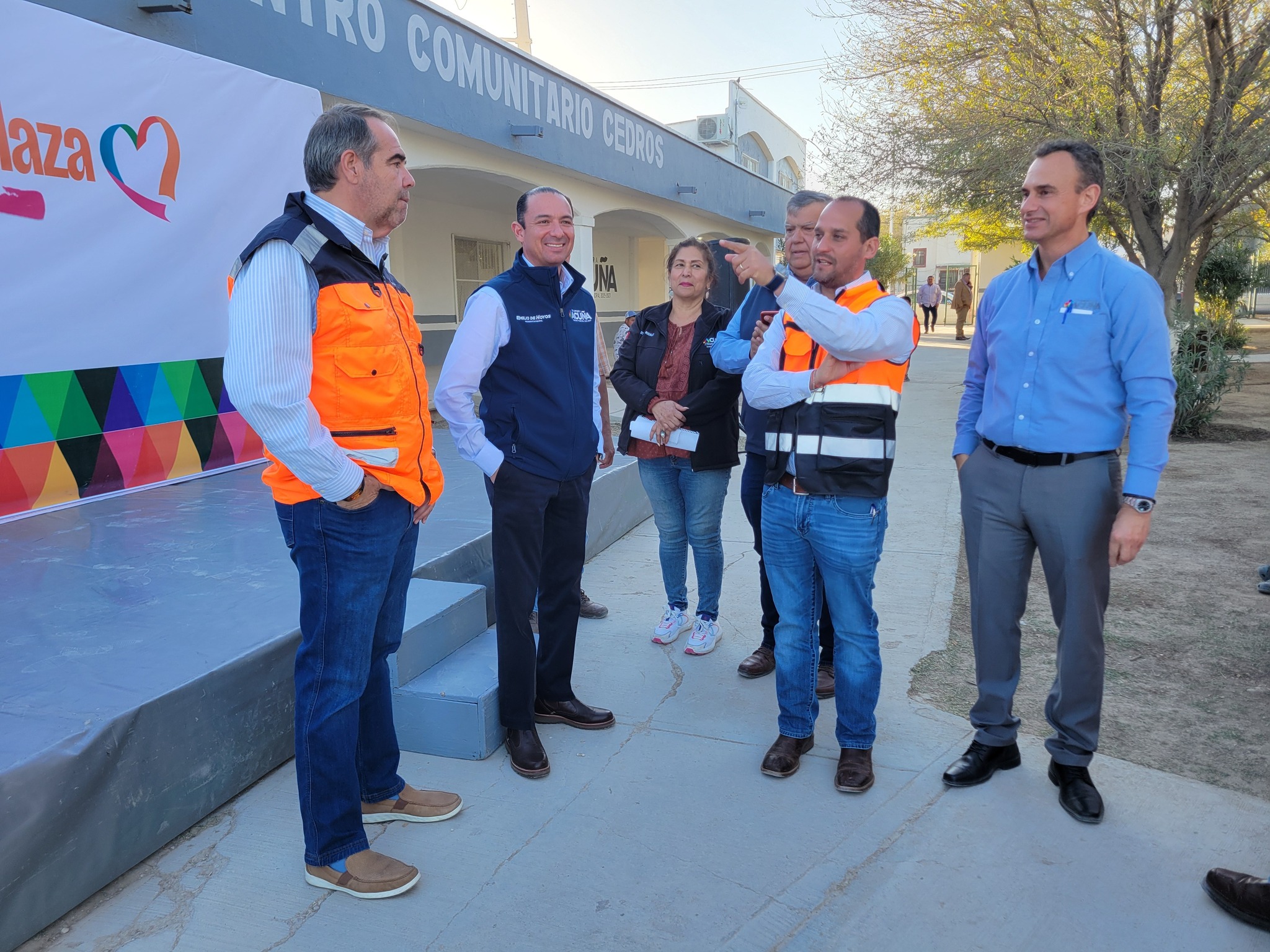 Remodelan plaza del Centro comunitario Cedros