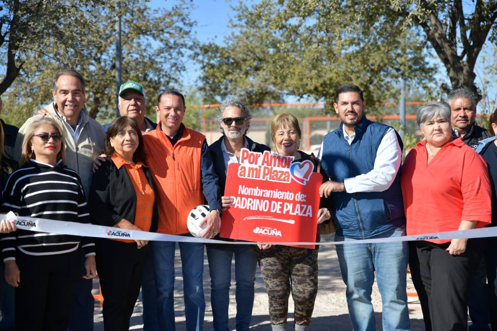 RENACE LA PLAZA DE LA LÁZARO CÁRDENAS: ALCALDE ENTREGA MÁS ESPACIOS DIGNOS