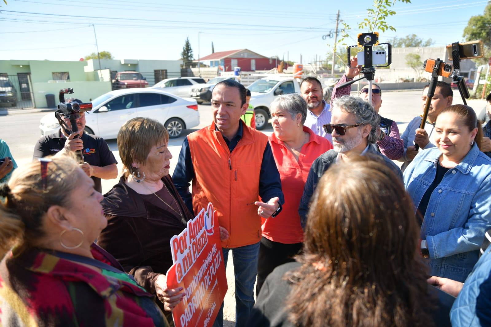 RENACE LA PLAZA DE LA LÁZARO CÁRDENAS: ALCALDE ENTREGA MÁS ESPACIOS DIGNOS