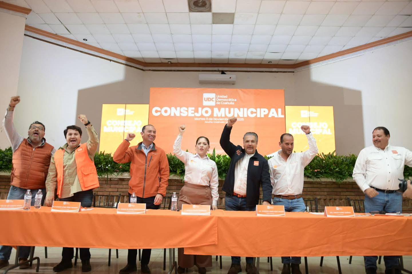 UDC ACUÑA CELEBRA SESIÓN DE CONSEJO POLÍTICO CON ENTUSIASMO Y VISIÓN HACIA EL 2026