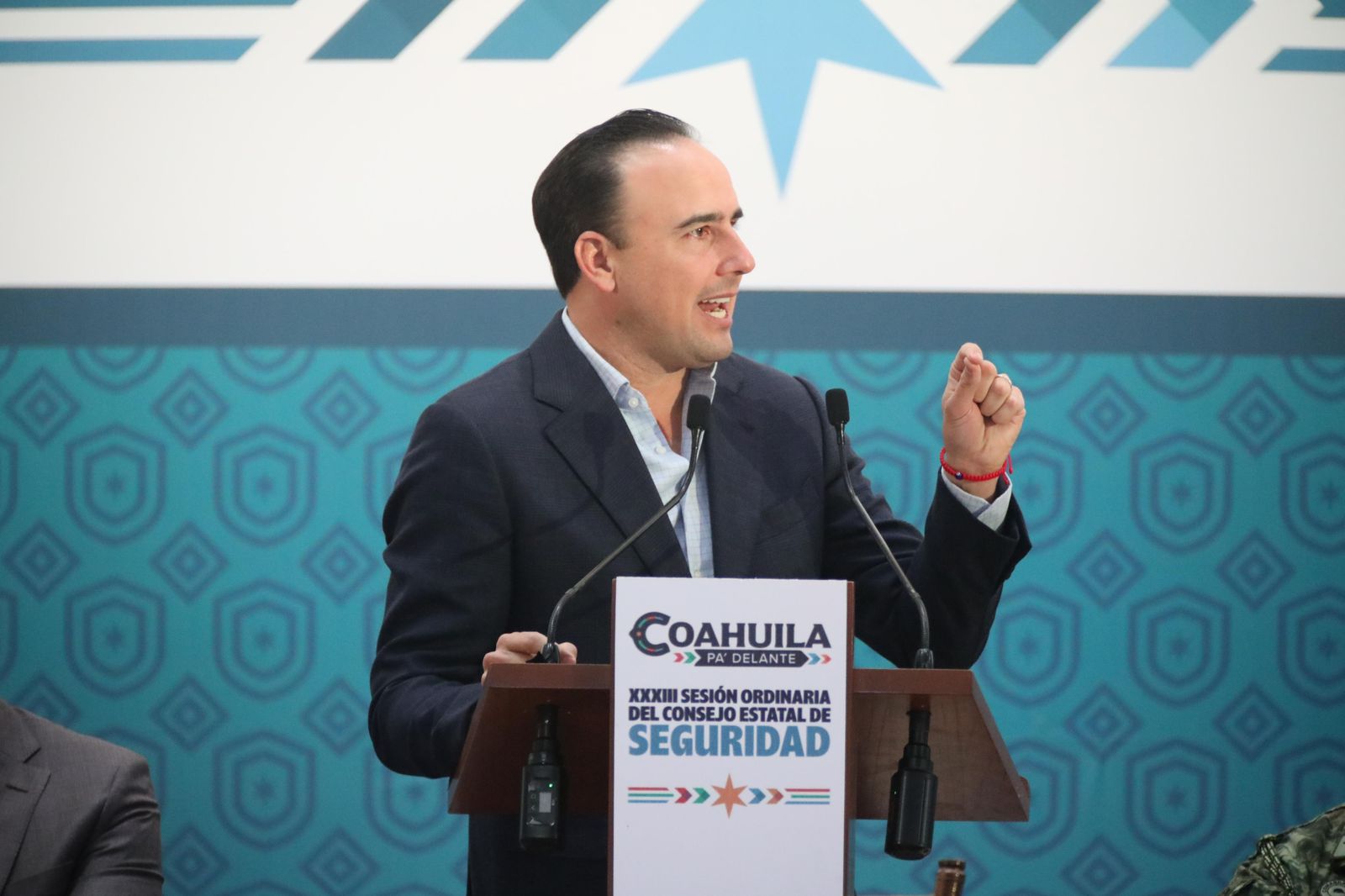 EN COAHUILA, NADA NI NADIE POR ENCIMA DE LA LEY: MANOLO