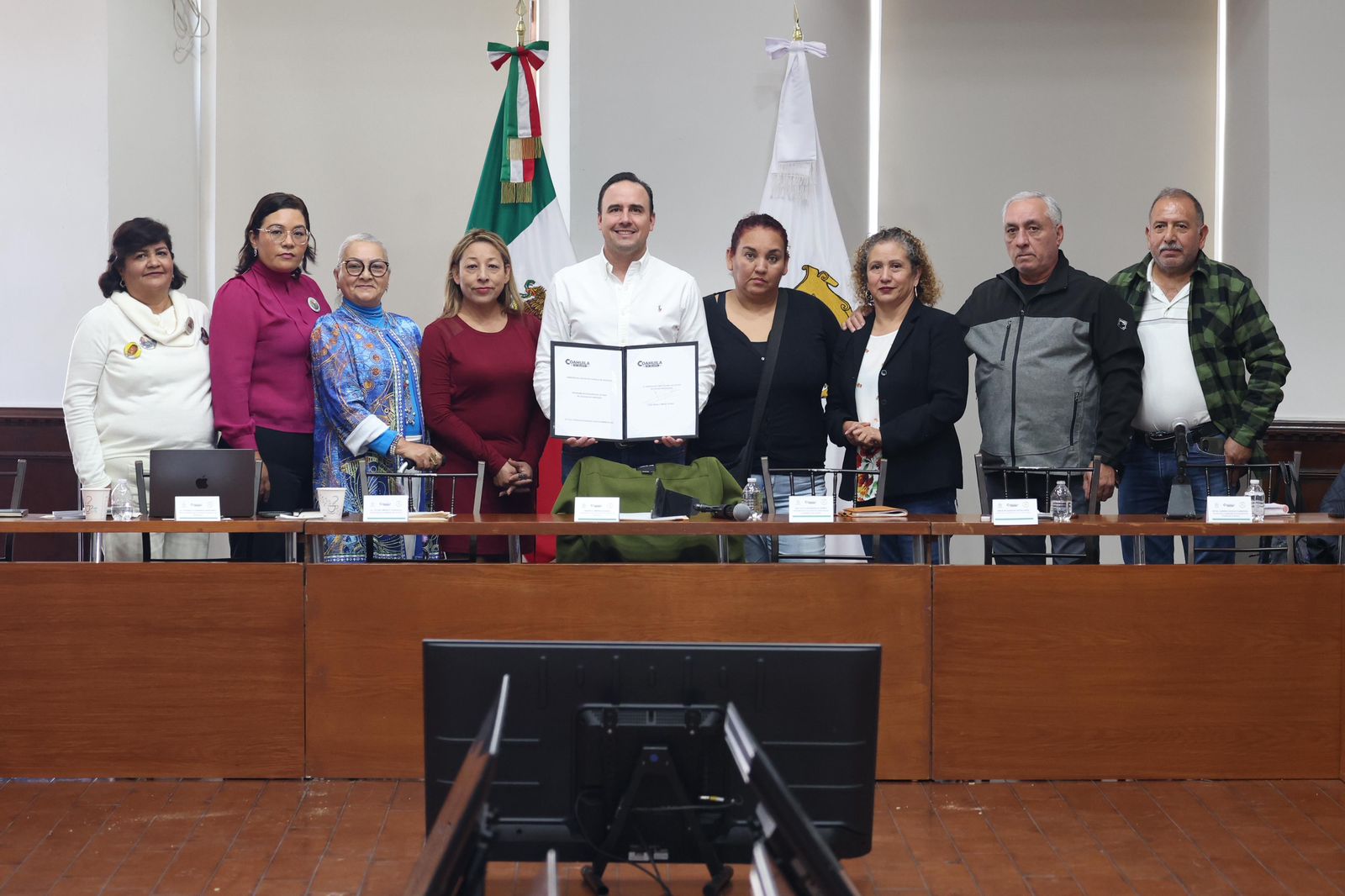 EN COAHUILA, SE CONTINÚA TRABAJANDO CON EMPATÍA Y FIRMEZA CON LOS COLECTIVOS DE FAMILIARES DE PERSONAS DESAPARECIDAS