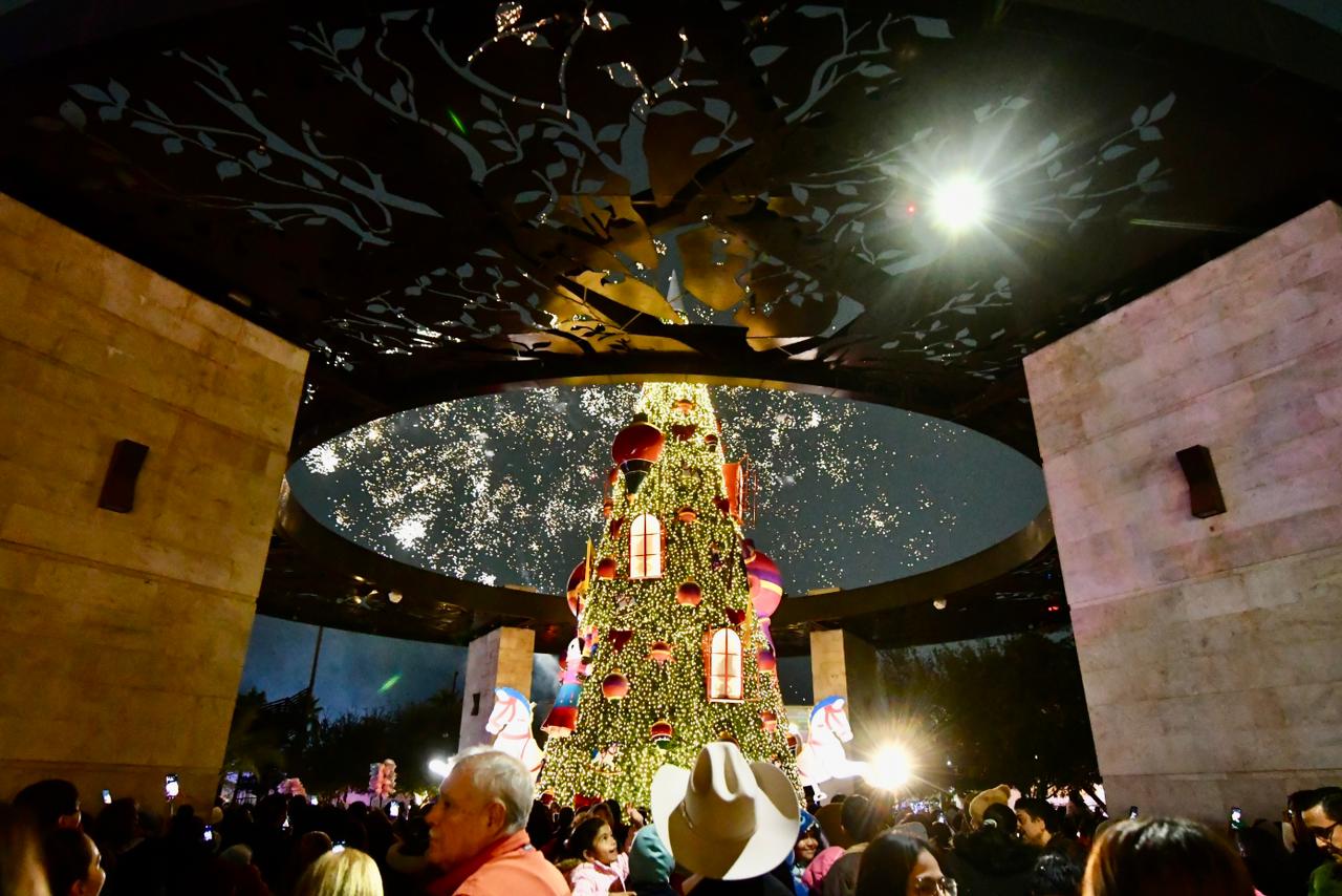 INAUGURAN MANOLO Y PAOLA VILLAMAGIA 2025