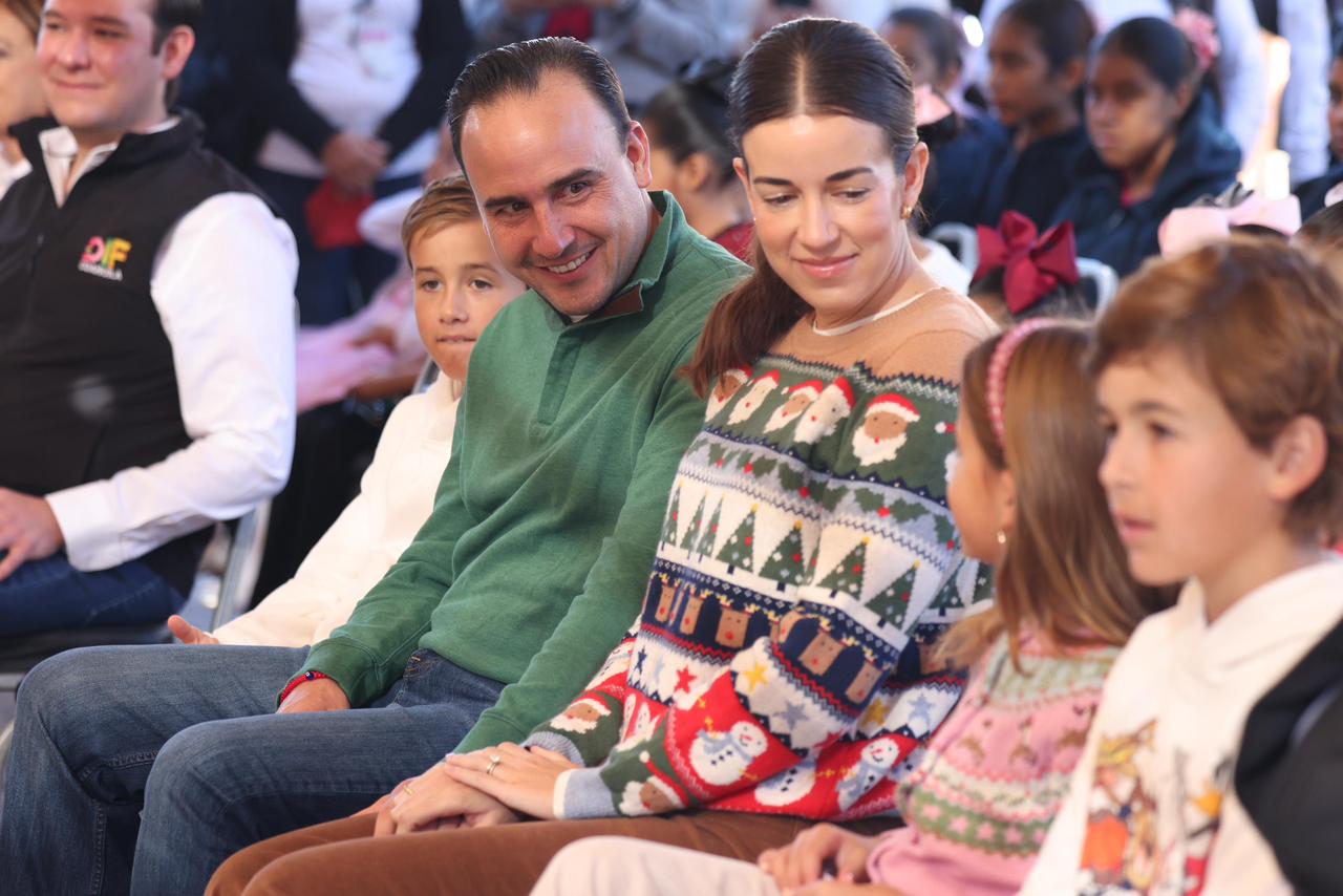 VIVEN EMOTIVA POSADA CON LOS NIÑOS Y NIÑAS DE LAS CASAS HOGAR, ROSA Y AZUL
