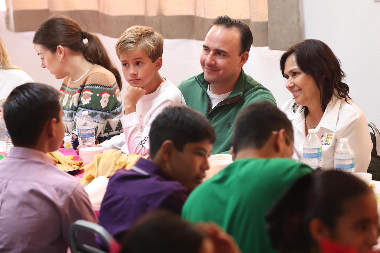 VIVEN EMOTIVA POSADA CON LOS NIÑOS Y NIÑAS DE LAS CASAS HOGAR, ROSA Y AZUL