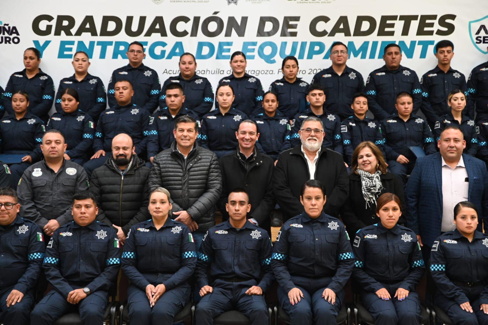 53 NUEVOS POLICÍAS, UNA SOLA MISIÓN: PROTEGER ACUÑA CON HONOR