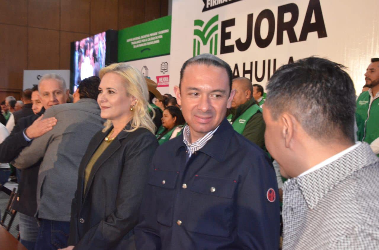 ACUÑA PRESENTE EN LA FIRMA DE MEJORA COAHUILA