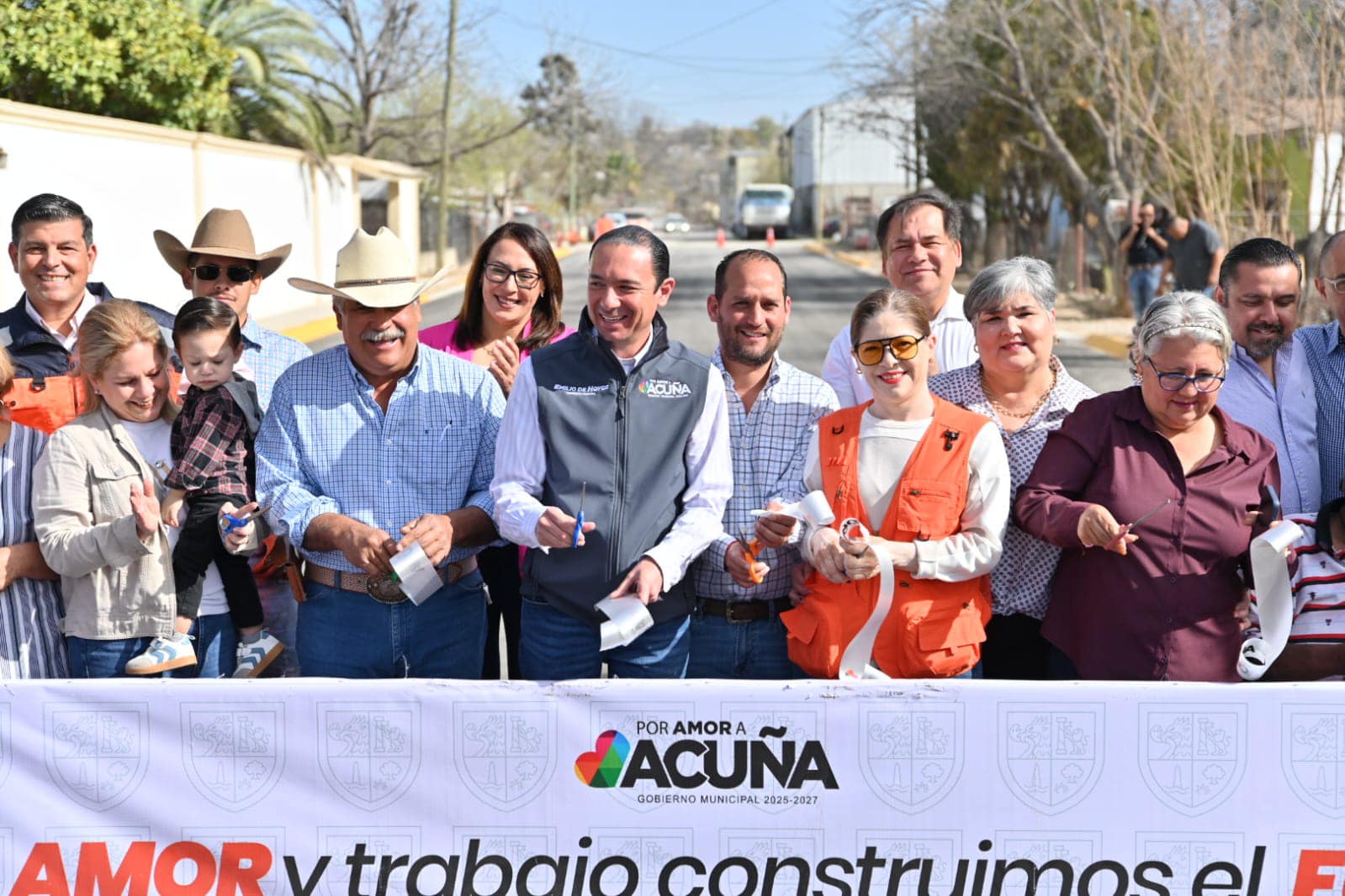 Administración Municipal entrega obra de pavimentación en la colonia Atilano Barrera