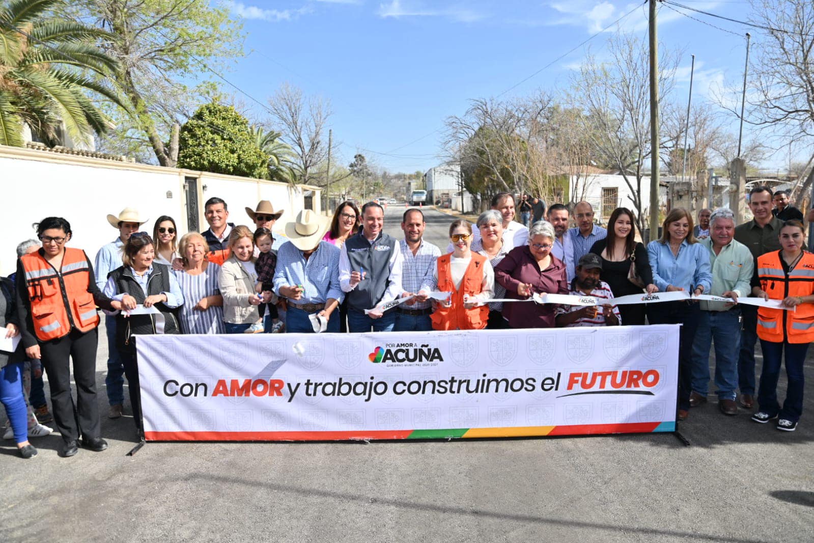 Administración Municipal entrega obra de pavimentación en la colonia Atilano Barrera