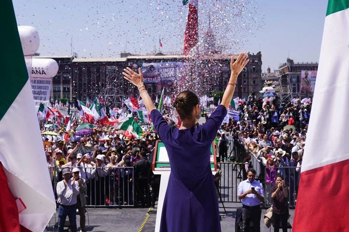 DEMOSTRAMOS QUE EL PUEBLO DE MÉXICO ES MUCHA PIEZA; JUNTAS Y JUNTOS SOMOS MÁS