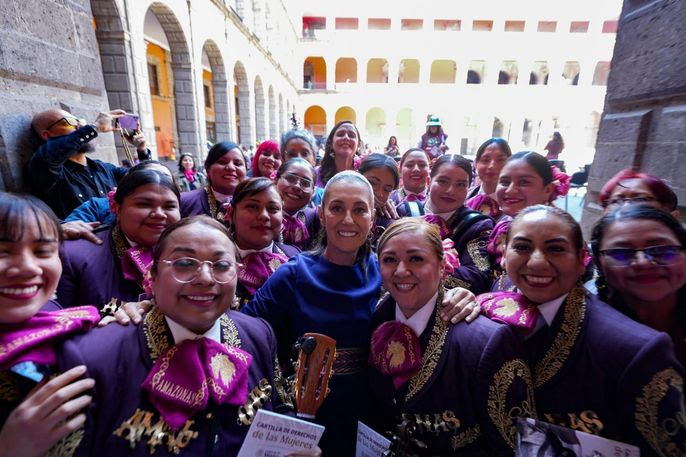 PRESIDENTA CLAUDIA SHEINBAUM PRESENTA 10 ACCIONES A FAVOR DE LAS MUJERES EN EL MARCO DEL 8M