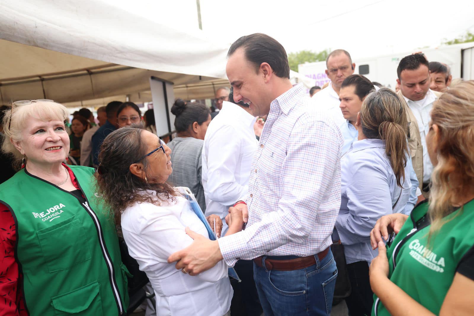 LLEVA MANOLO MACROBRIGADA MEJORA A PIEDRAS NEGRAS