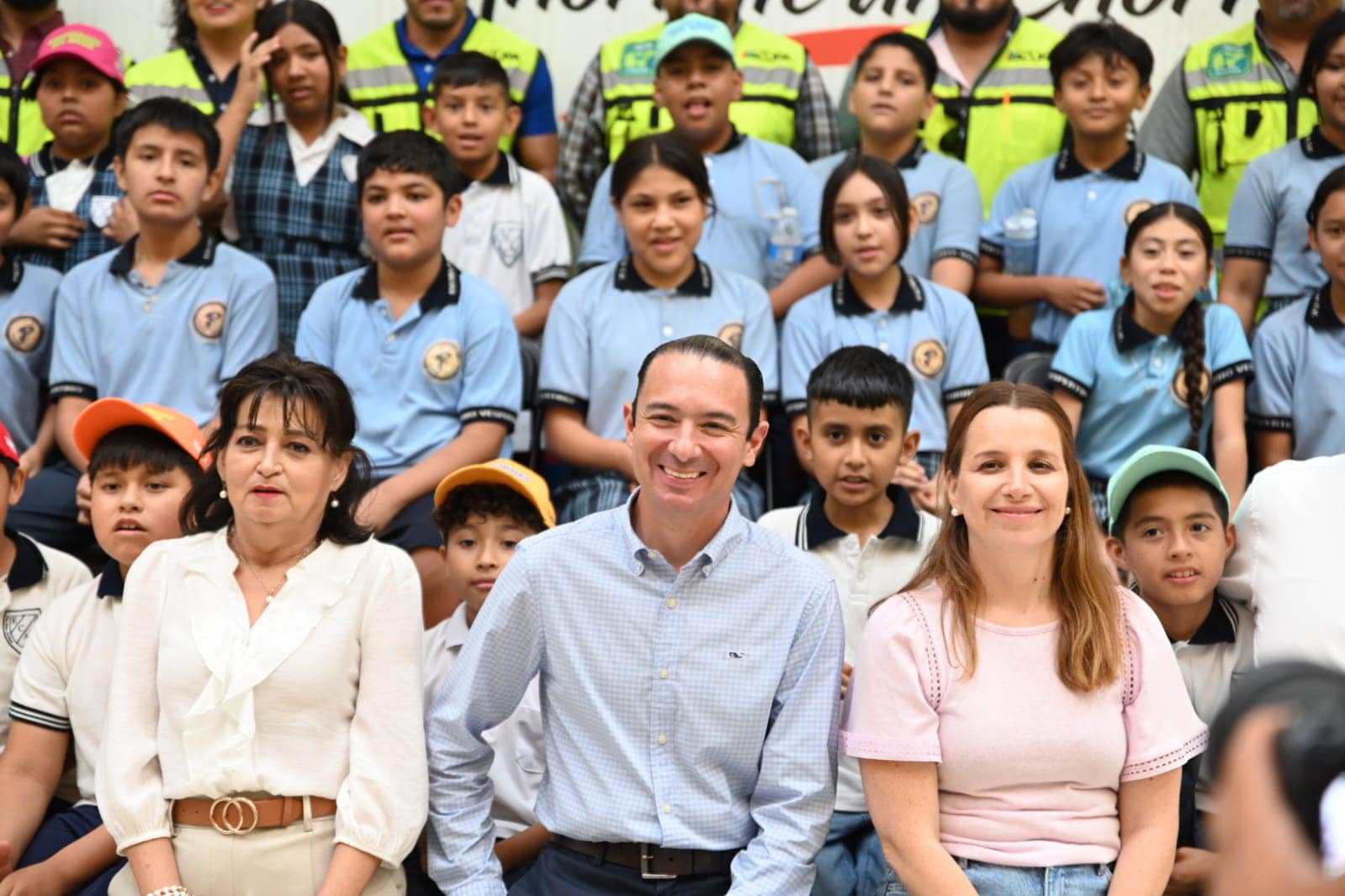 ACUÑA INICIA PROGRAMA DE REGADERAS ECOLÓGICAS PARA EL AHORRO DEL AGUA