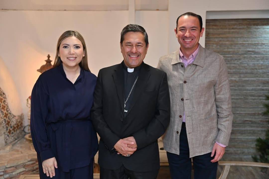 BIENVENIDO SIEMPRE A ACUÑA SR. OBISPO
