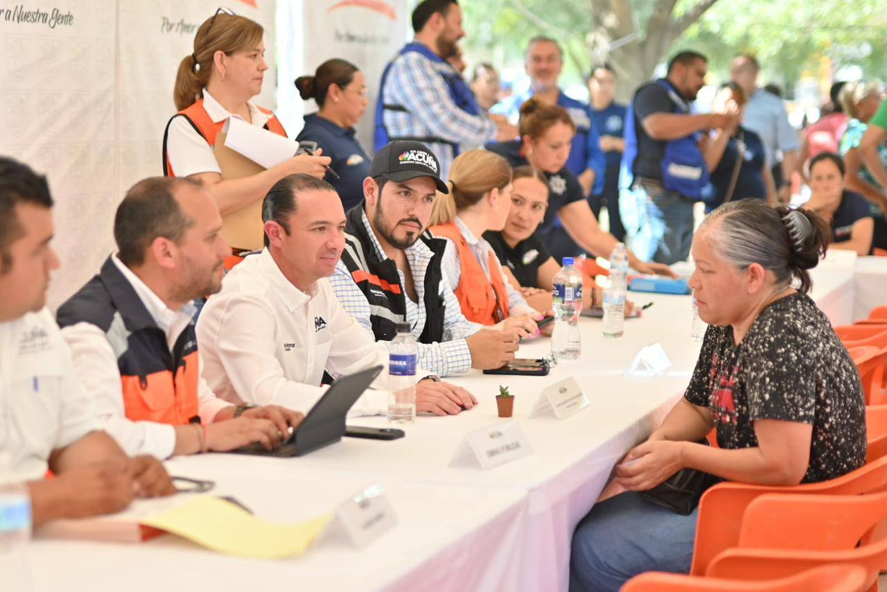 BRIGADA “UNIDOS POR AMOR A NUESTRA GENTE” BENEFICIA A CIENTOS DE FAMILIAS DEL SECTOR PONIENTE CON SERVICIOS Y SOLUCIONES