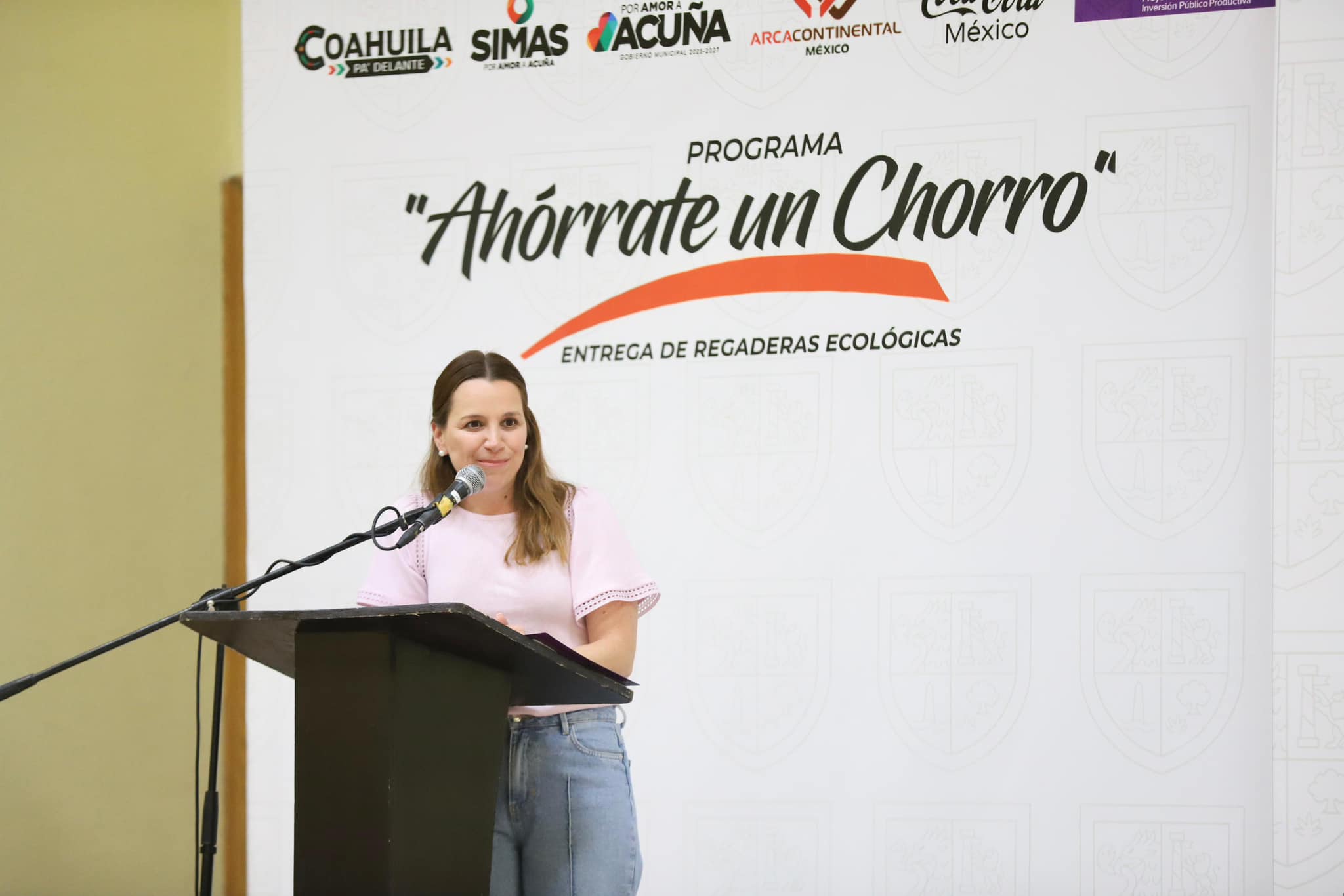 Lleva gobierno del estado programa “Ahórrate un chorro” a Ciudad Acuña