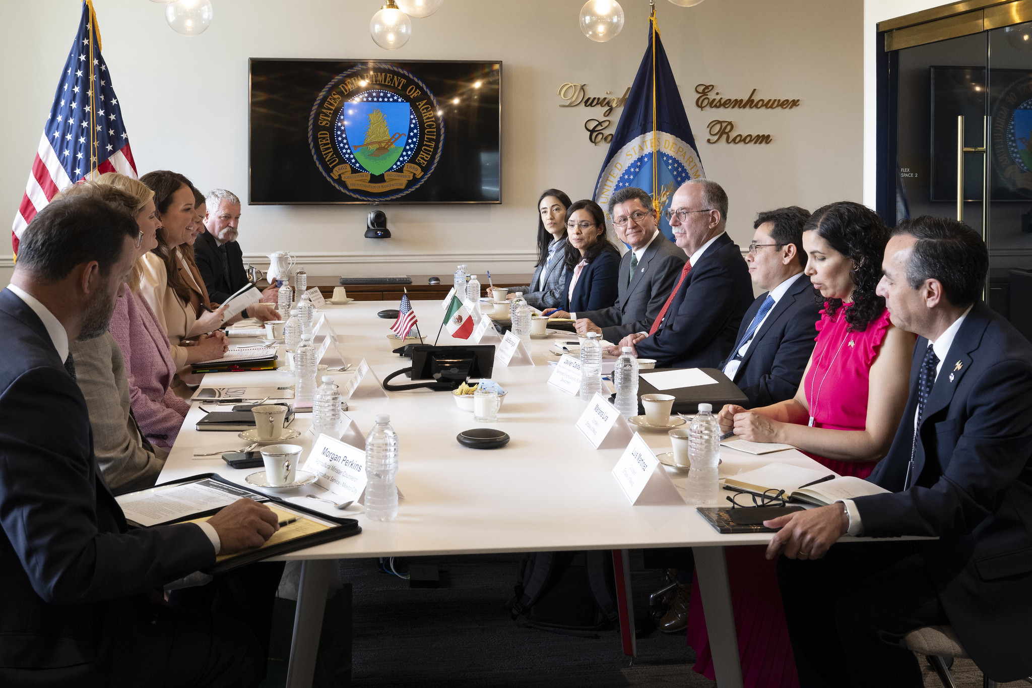 México y EUA refuerzan cooperación agroalimentaria en beneficio de las y los productores mexicanos y estadounidenses