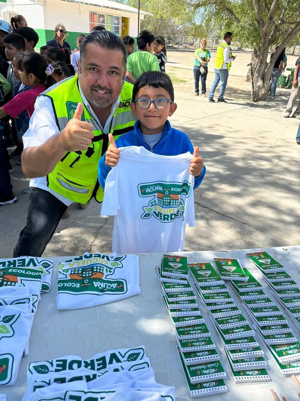 ¡Por un futuro más verde! Ejido Calles se une al reciclaje y la reforestación