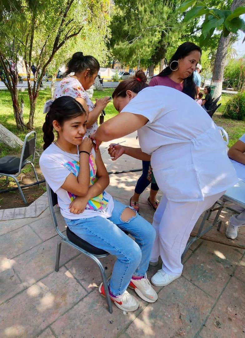 REFUERZA COAHUILA  PREVENCIÓN CONTRA  SARAMPIÓN Y TOSFERINA