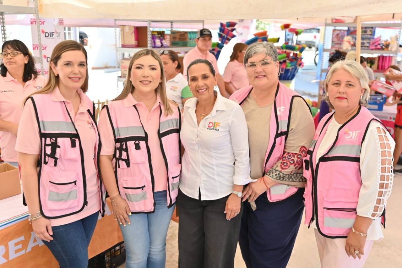 Arranque del “Mercadito Pa’ Delante” en Lomas del Valle en Acuña