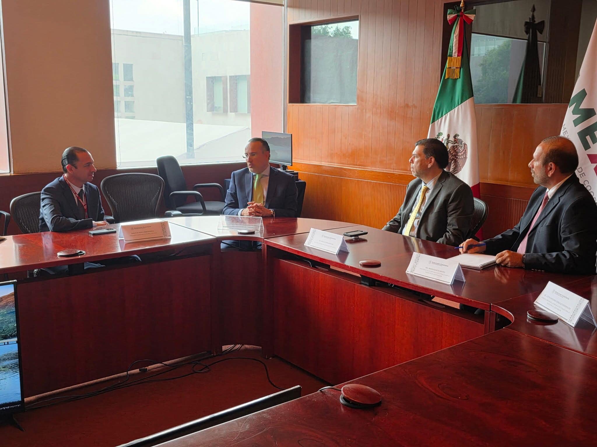 CIERRA EMILIO DE HOYOS AGENDA EN CDMX