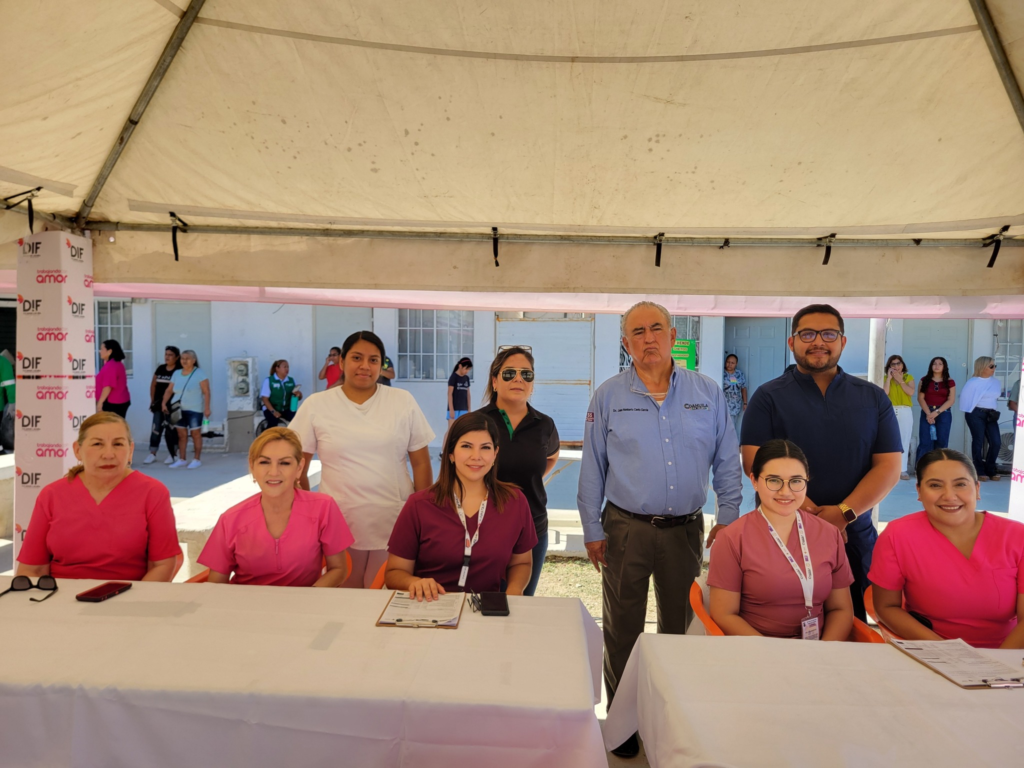 Con grandes beneficios instalan Mercadito Pa Delante en Acuña