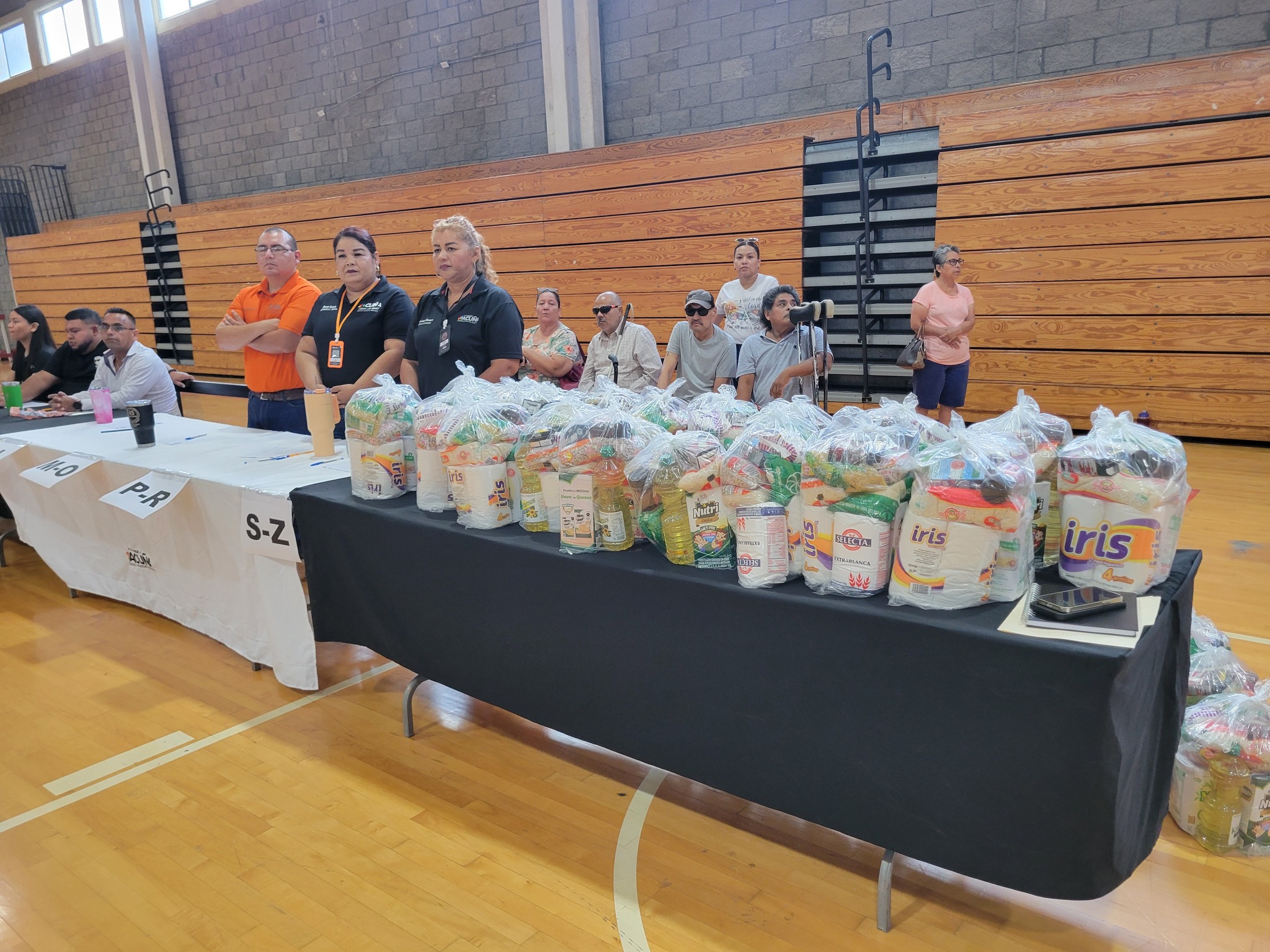 Entrega Presidencia Municipal de Acuña apoyos alimentarios para personas vulnerables