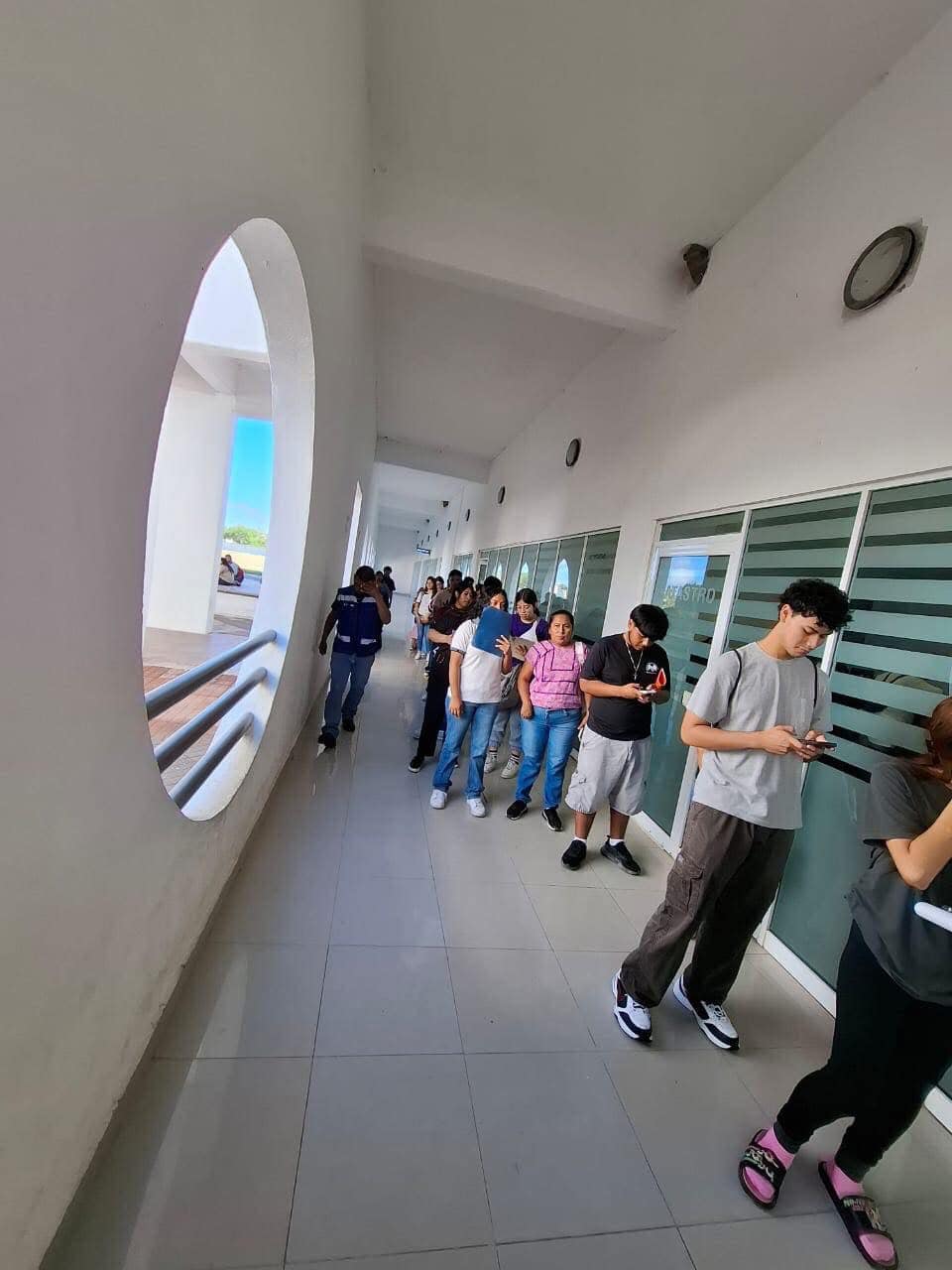 INICIÓ EL REGISTRO DE BECAS Y APOYO ALIMENTARIO